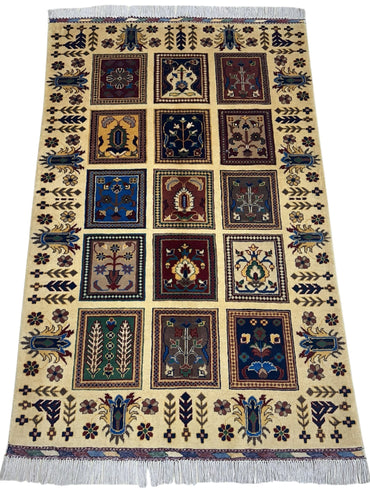 Hand-Knotted Afghani Bakhteiari Wool Rug – 3’5″ x 5’1″