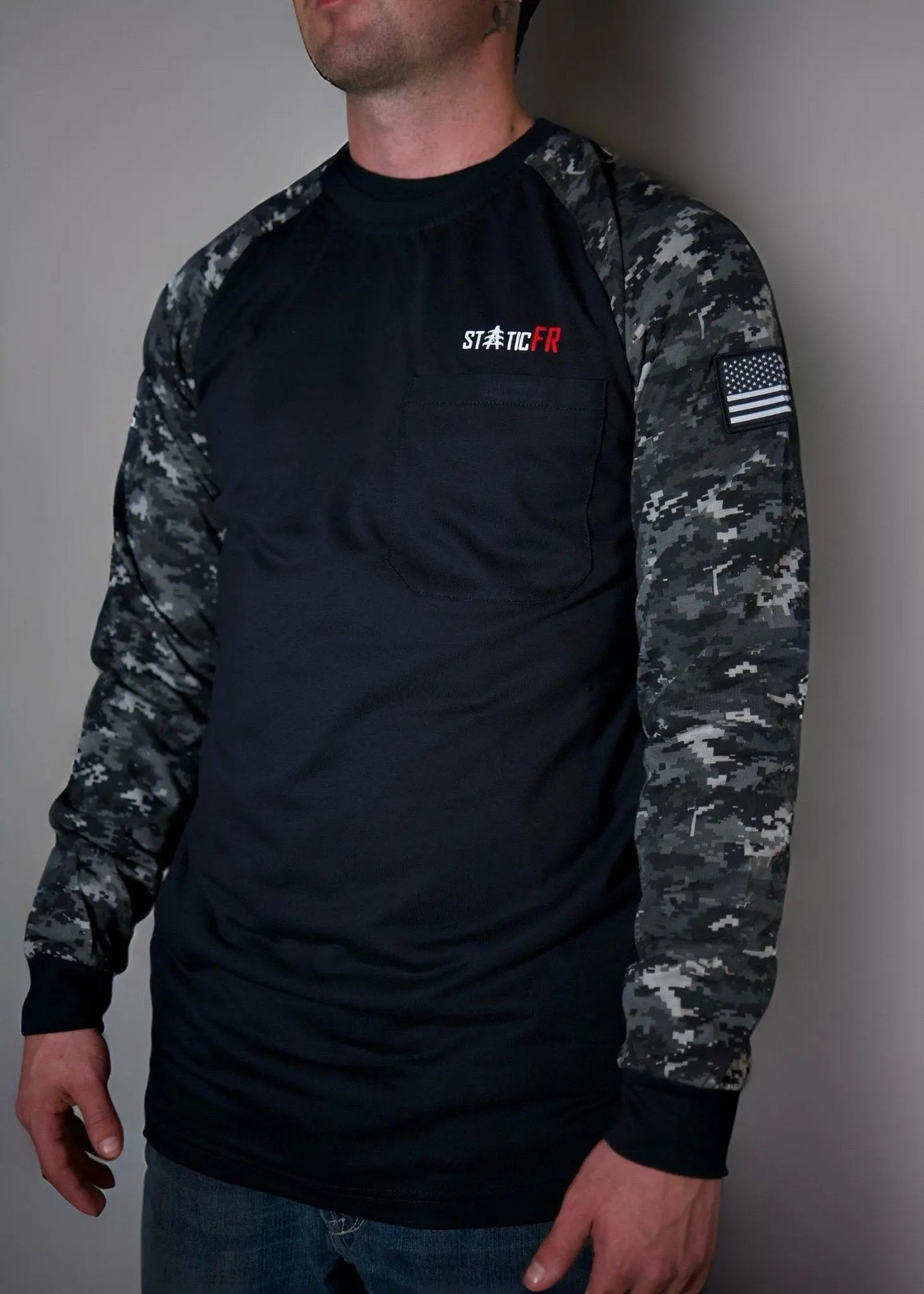FR Digital Camo - Black/Gray Static FR