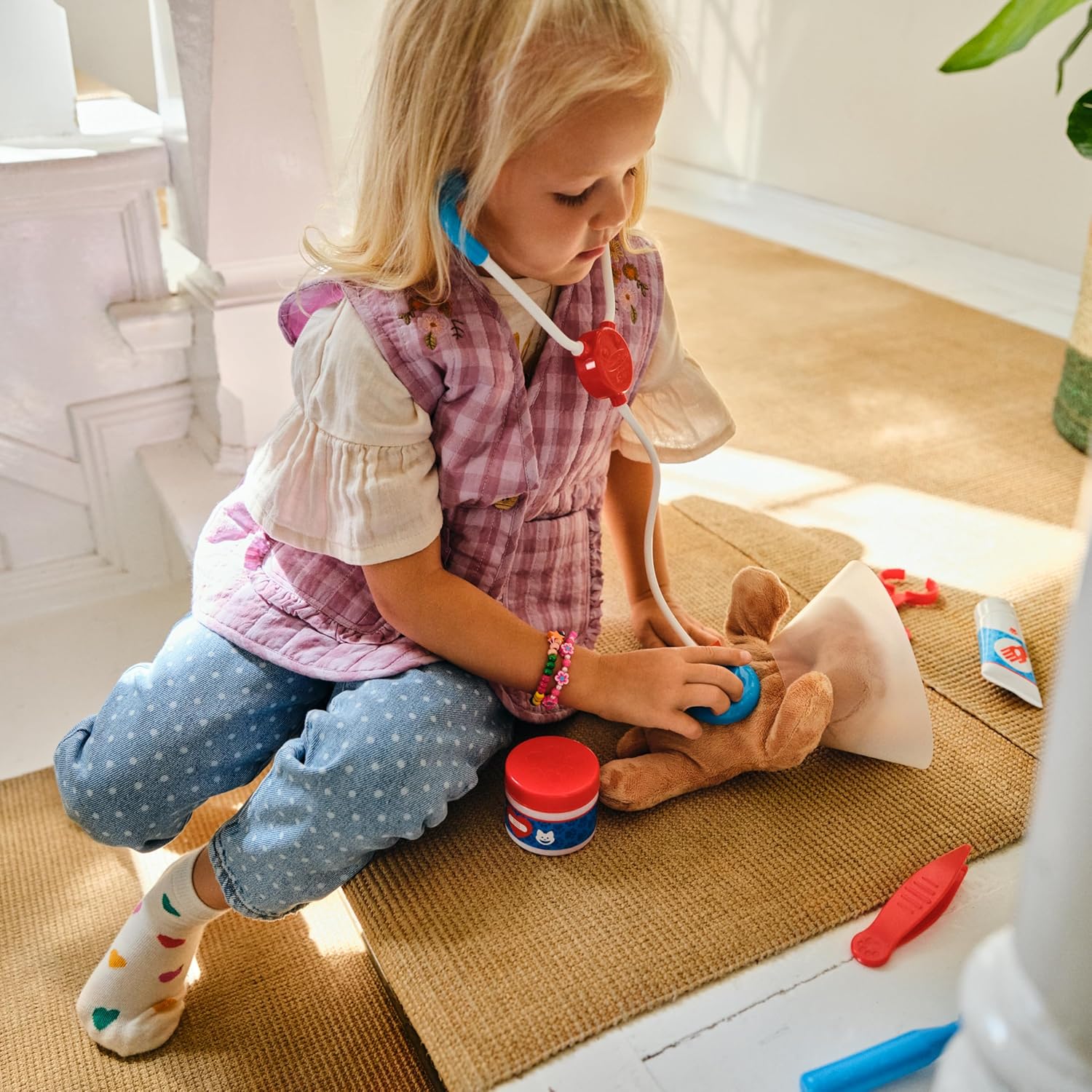 Examine and Treat Pet Vet Play Set, 24-Piece Animal Doctor Playset with Dog & Cat Plushies, Pet Doctor Kit & Accessories, Preschool Toys for Girls & Boys Ages 3+ Quick Pick Grocers