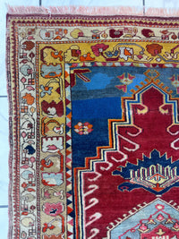 Hand-Knotted Antique Turkish Melas Wool Rug – 4'3" x 5'11" – Vibrant Geometric Motifs