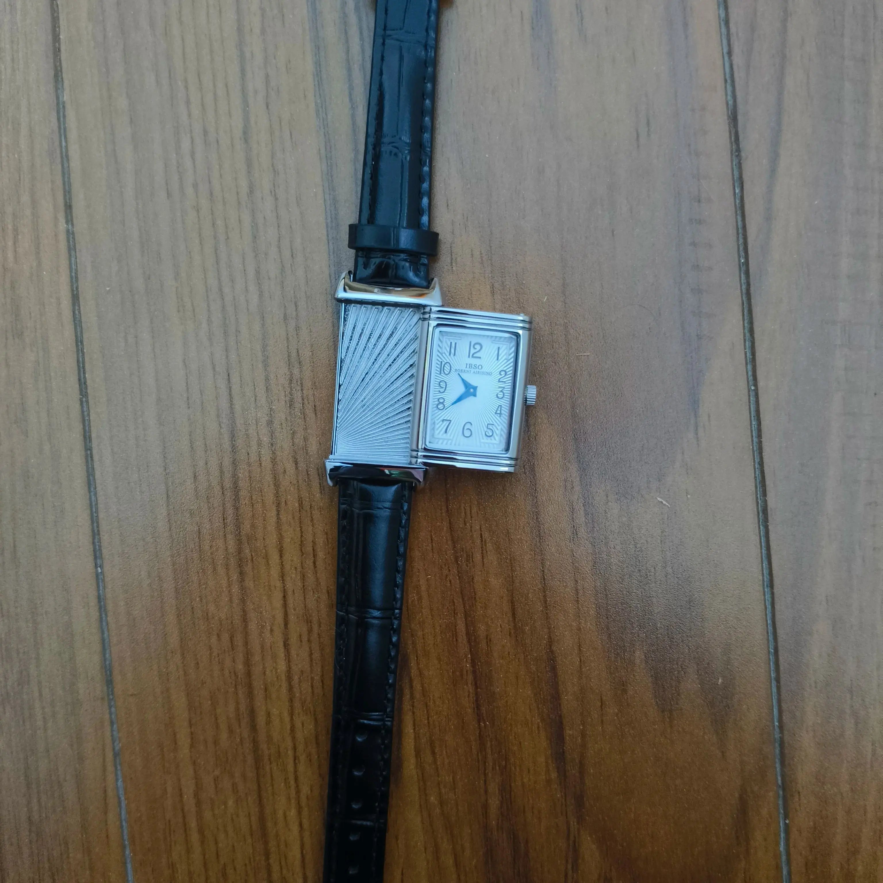 2025 Hot Sale Retro Niche Temperament Slide Design Leather Quartz Square Exquisite and Versatile Digital Watch 21mm Quick Pick Grocers