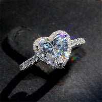 Luxury Silver Color Heart Ring for Women Exquisite Fashion Metal Inlaid White Zircon Stones Wedding Ring Engagement Jewelry Quick Pick Grocers