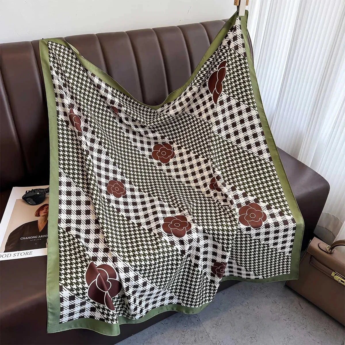 90*90Cm Square Scarf Twill Silk Feeling Women Head Shawls and Wraps Luxury Hair Tree Print Neck Scarves Hijab Bandana Pashmina Econic Blanks