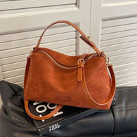 Advanced Retro Bag for Women's 2026 New Textured Frosted Shoulder Bag with Large Capacity Crossbody Commuting Tote Bag Quick Pick Grocers