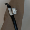 2025 Hot Sale Retro Niche Temperament Slide Design Leather Quartz Square Exquisite and Versatile Digital Watch 21mm Quick Pick Grocers
