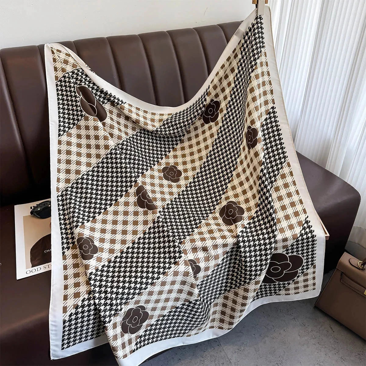 90*90Cm Square Scarf Twill Silk Feeling Women Head Shawls and Wraps Luxury Hair Tree Print Neck Scarves Hijab Bandana Pashmina Econic Blanks