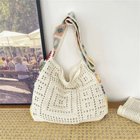 Women's Boho Crochet Bag Designer Flowers Knitted Handbags Large Capacity Summer Beach Woven Shoulder Bag Girls Tote Shopper Bag Quick Pick Grocers