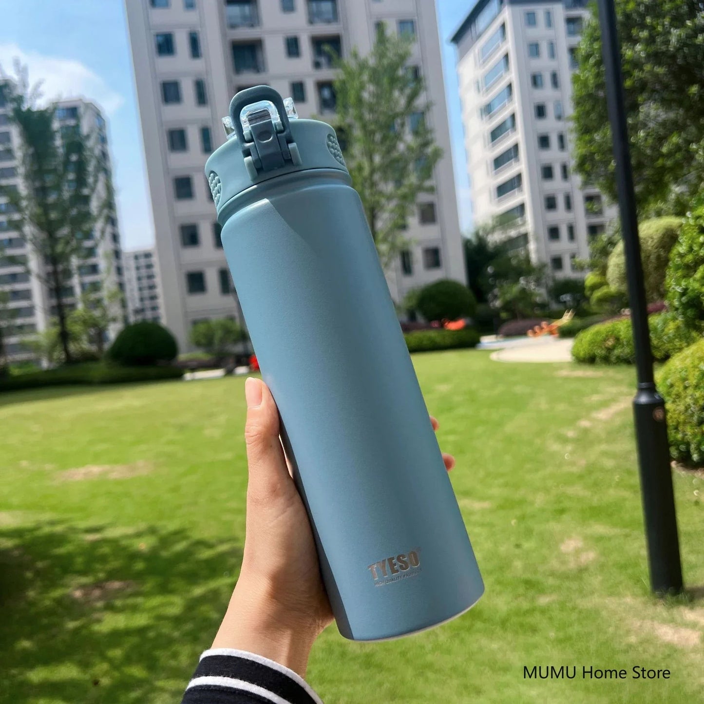 TYESO 600/750ML Thermos Bottle With Straw Stainless Steel Car Thermal Cup Sports Water Bottles Keeps Cold and Heat Thermal Mug Quick Pick Grocers