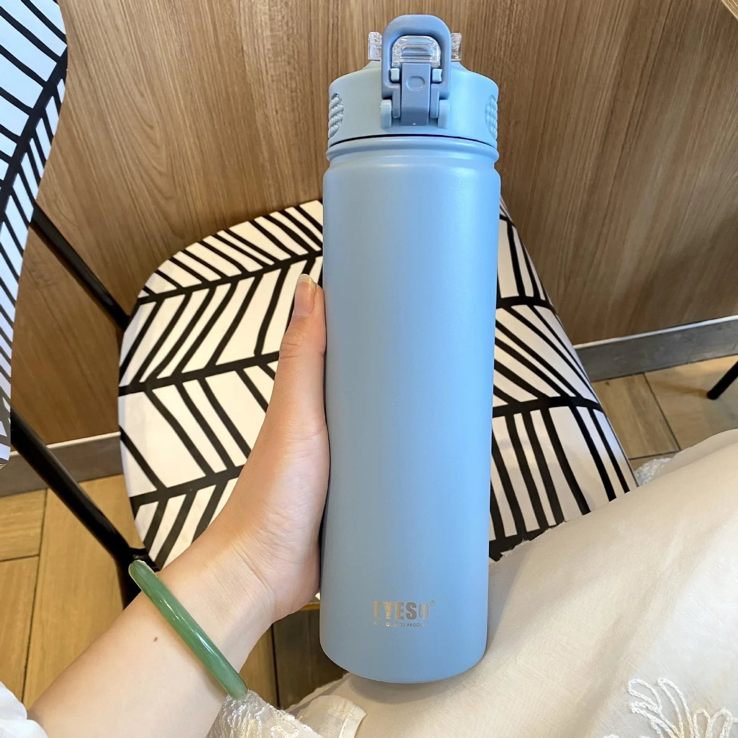 TYESO 600/750ML Thermos Bottle With Straw Stainless Steel Car Thermal Cup Sports Water Bottles Keeps Cold and Heat Thermal Mug Quick Pick Grocers
