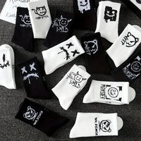 5/10 Pairs Men Women Graffiti Printed socks Street Style Soft Comfortable Sweat Absorbing Breathable Couple Sports Leisure Socks Quick Pick Grocers