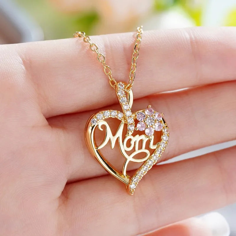 Elegant Style Heart shaped Pendant Necklace Hollow Design Mother's Day Gift Party Suitable for Best Friends Without Box Quick Pick Grocers
