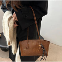European American Retro Tote Bag, Korean Fashion Shoulder Bags Advanced Simple Handbag New Large Capacity Pendant Versatile Bags Quick Pick Grocers