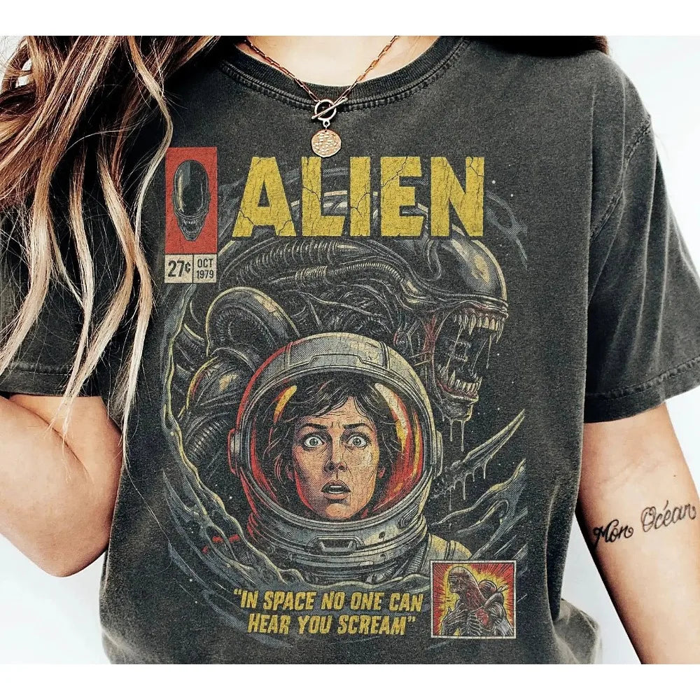 Retro Alien Movie 1979 Comic T-shirt Pure Cotton T-shirt Summer New Style Unisex Casual Fashion T-shirt Quick Pick Grocers