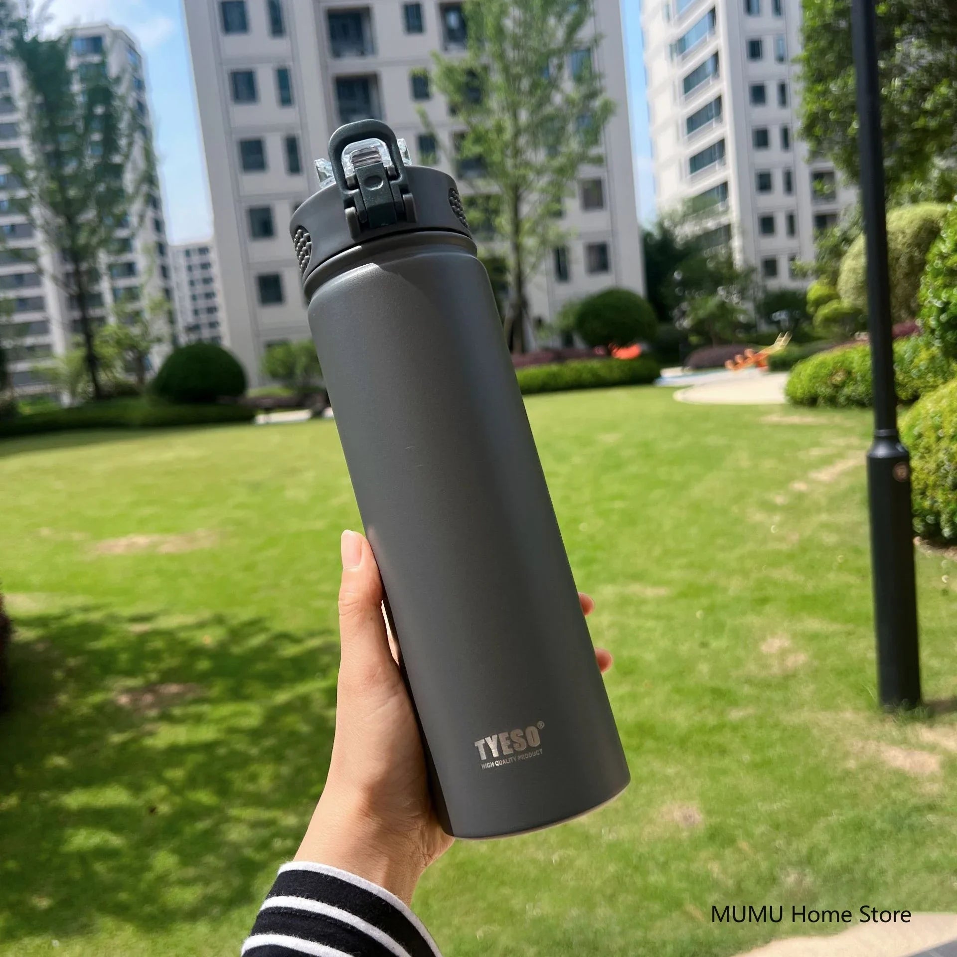 TYESO 600/750ML Thermos Bottle With Straw Stainless Steel Car Thermal Cup Sports Water Bottles Keeps Cold and Heat Thermal Mug Quick Pick Grocers